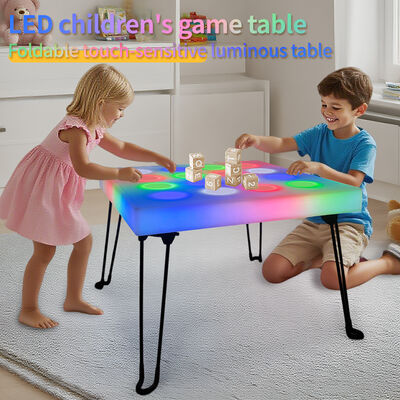 Bon prix Tableau de style moderne Mini enfants Bureau d'étude pliable Lit Jeu d'ordinateur Injection de moulage Conception écologique pour les enfants en ligne